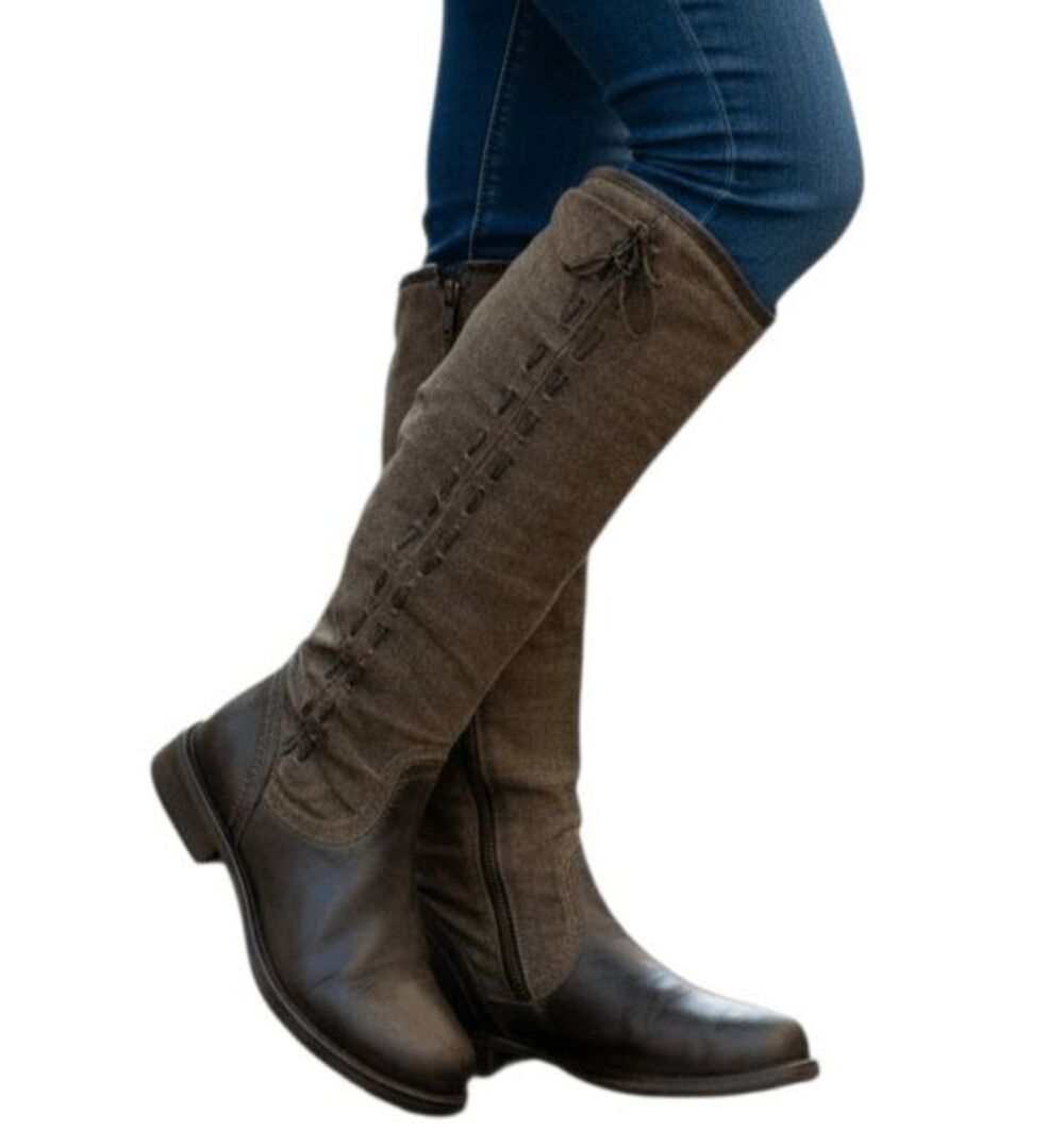 BERNARDO Italian Made Tall Leather Knee High Work Boot Size 9B